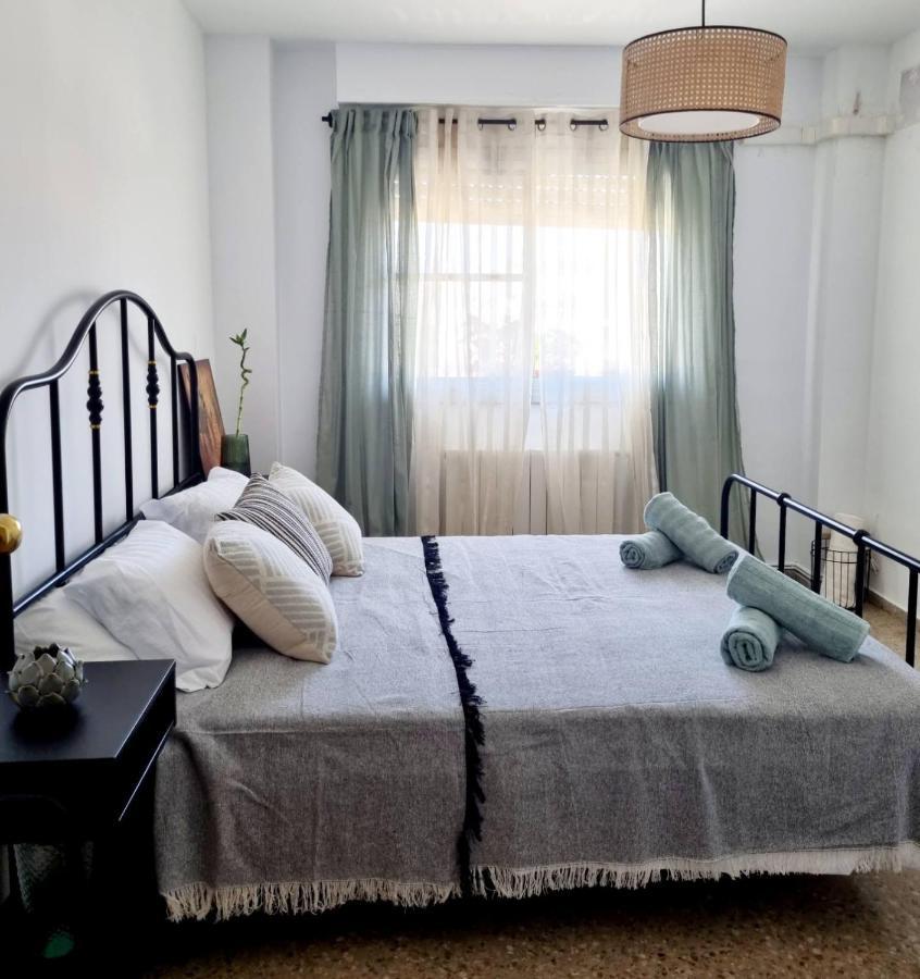 Lovely 4 Bed Flat Sagunto Extérieur photo